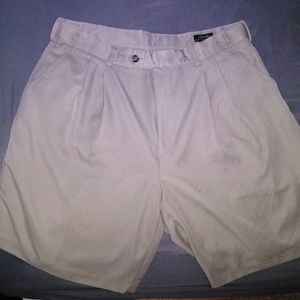 Izod shorts